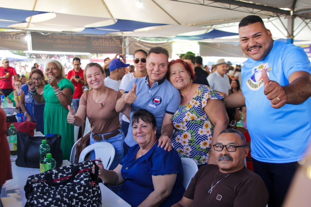 Festa da Terceira Idade em Várzea Grande tem anúncio de R$ 20 milhões para recuperação de ruas