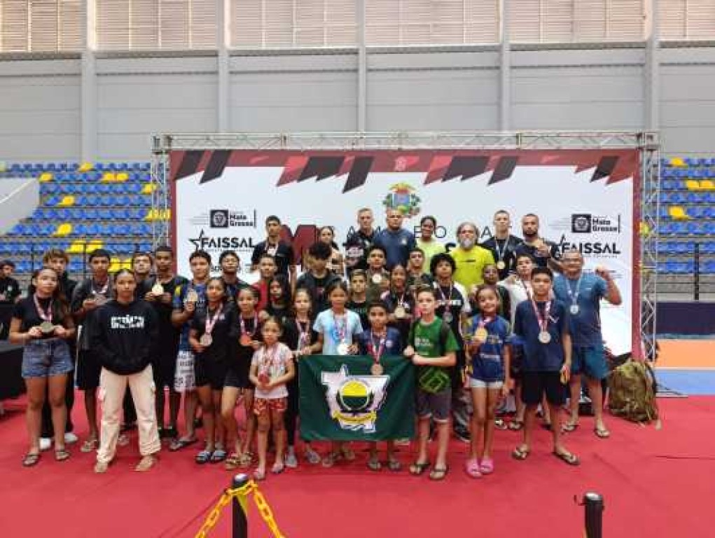 Lucas do Rio Verde conquista 54 medalhas no Estadual de Jiu-jitsu disputado em Sorriso