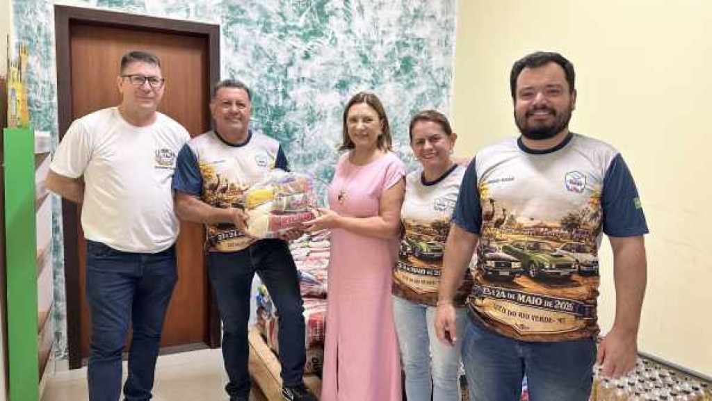 Associação Antigos Fortes entrega 900 quilos de alimentos para a Assistência Social de Lucas do Rio Verde