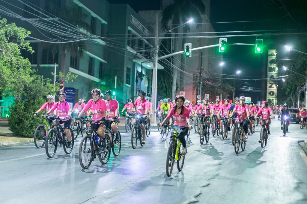 Pedal da Mulher reúne famílias e fortalece rede de apoio às mulheres em Cuiabá
