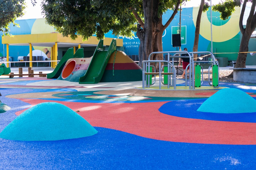 Playground da Orla do Porto funciona junto ao Museu do Rio e Aquário Municipal