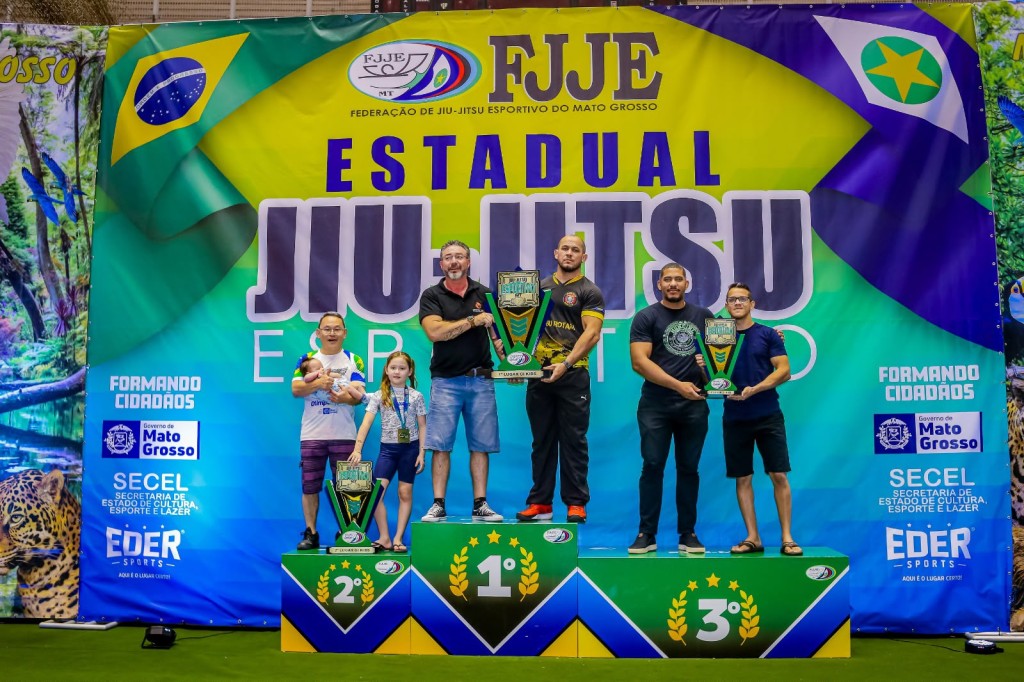 Atletas de Primavera do Leste conquistam títulos no Campeonato Estadual de Jiu-Jitsu em Cuiabá
