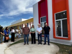 Prefeito Roberto Dorner busca novas referências de construção para fortalecer rede educacional em Sinop