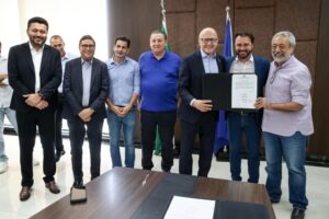 Presidente da AMM reforça municipalismo durante anúncio de obras e investimentos no Médio-Norte