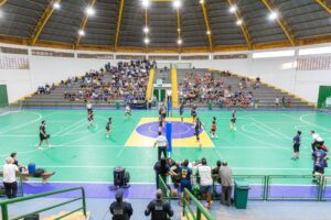 Escola André Avelino Ribeiro conquista título masculino dos JECs 2026; finais femininas serão hoje