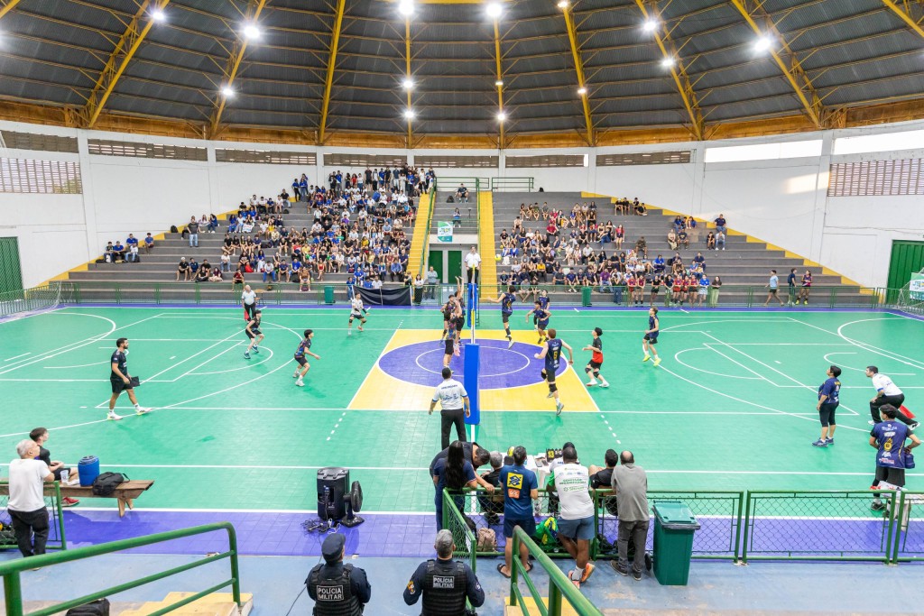Escola André Avelino Ribeiro conquista título masculino dos JECs 2026; finais femininas serão hoje