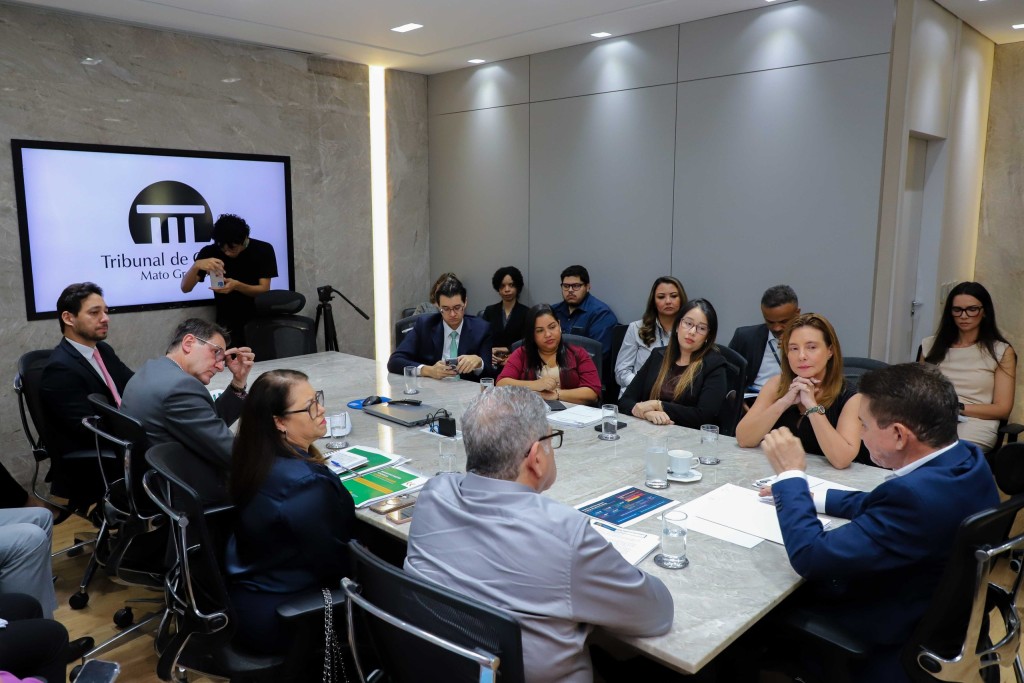 Várzea Grande e Cuiabá articulam mesa técnica no TCE para fortalecer atendimento à população vulnerável