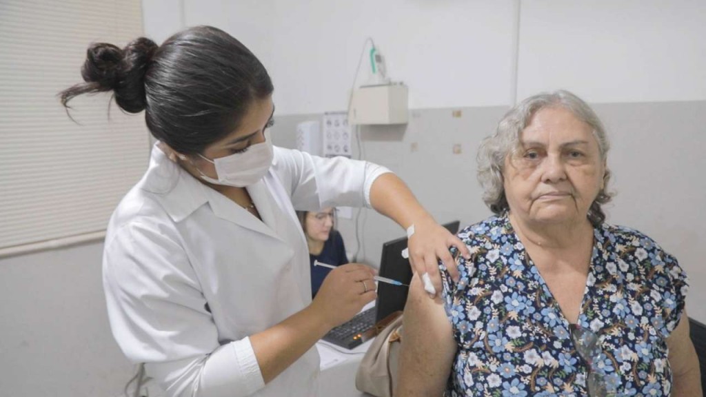 Várzea Grande realiza Dia D do Bolsa Família e Vacinação com atendimento em todas as unidades de saúde