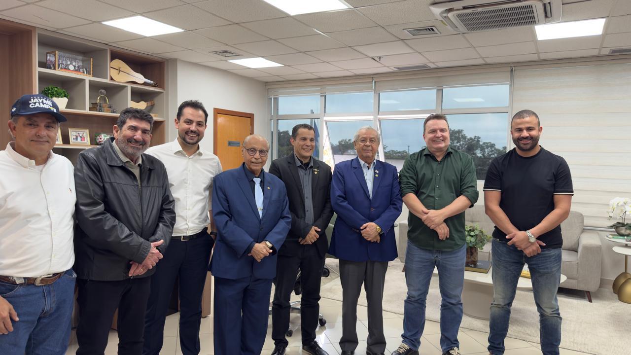 Jayme Campos e lideranças estaduais discutem agenda de desenvolvimento para Mato Grosso