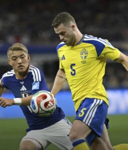 Japão empata com a Suécia e confirma duelo contra o Brasil nas oitavas
