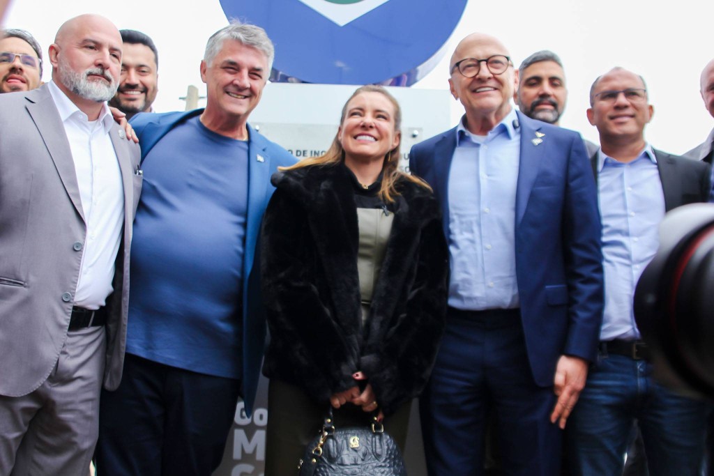 "Vai virar a chave de Várzea Grande para a tecnologia", diz Flávia Moretti em inauguração do Parque Tecnológico