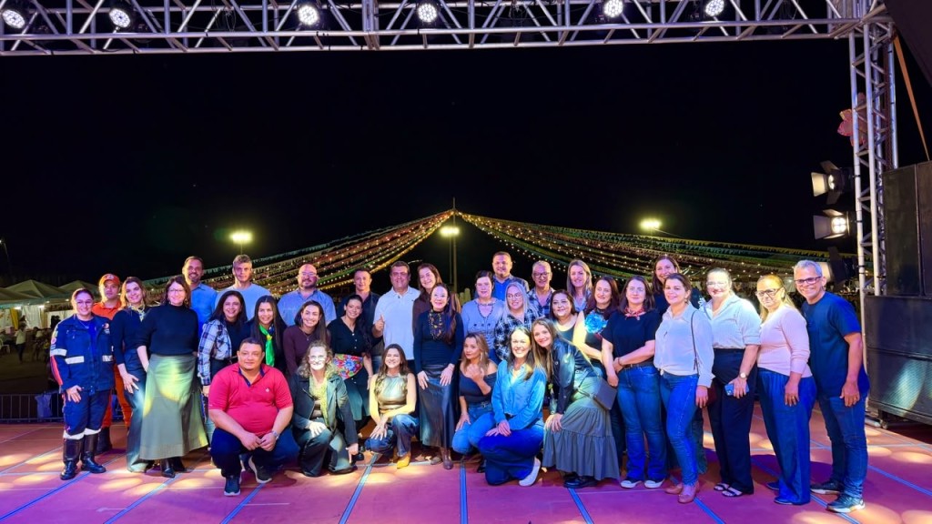 Festa do Cerrado reúne famílias, valoriza a cultura regional e abre programação com apresentações e shows em Primavera do Leste