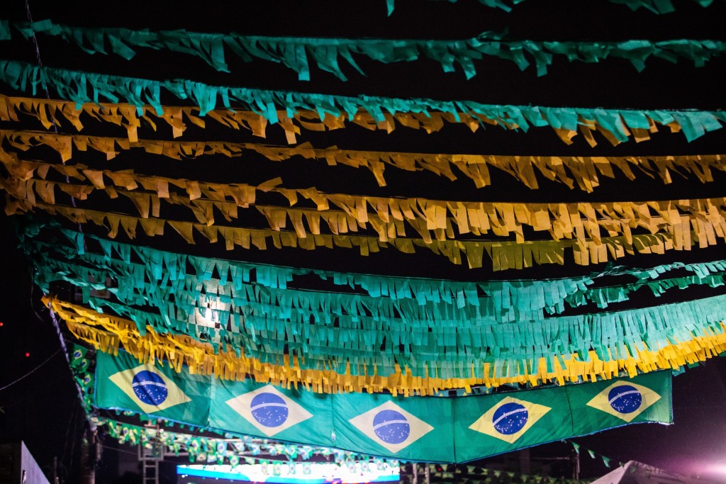 Prefeitura regulamenta expediente de escolas, unidades de saúde e demais serviços para jogo da Seleção Brasileira