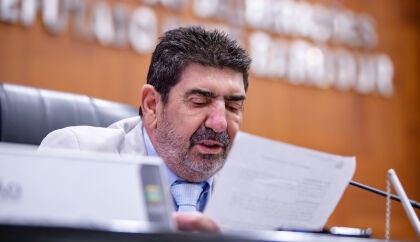 Dr. João propõe reflorestamento urbano para reduzir calor extremo nas cidades de Mato Grosso