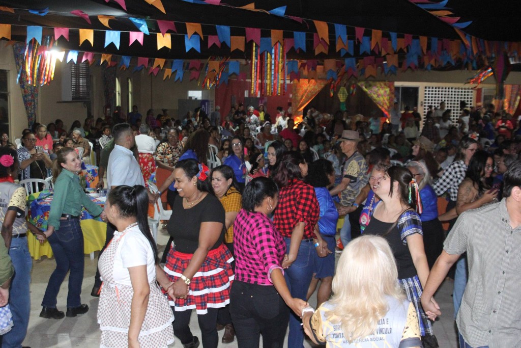 Arraiá do Sociá reúne idosos de Várzea Grande e Nossa Senhora do Livramento