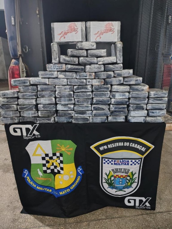 Polícia Militar localiza aeronave e apreende 78 tabletes de cocaína na Reserva do Cabaçal