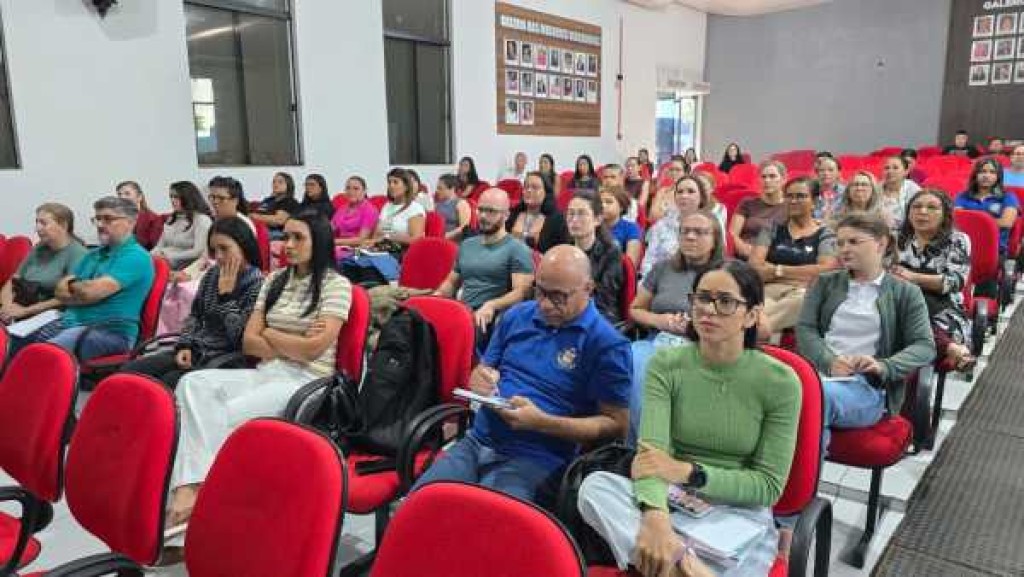 Servidores da Saúde participam de treinamento sobre o novo sistema de gestão