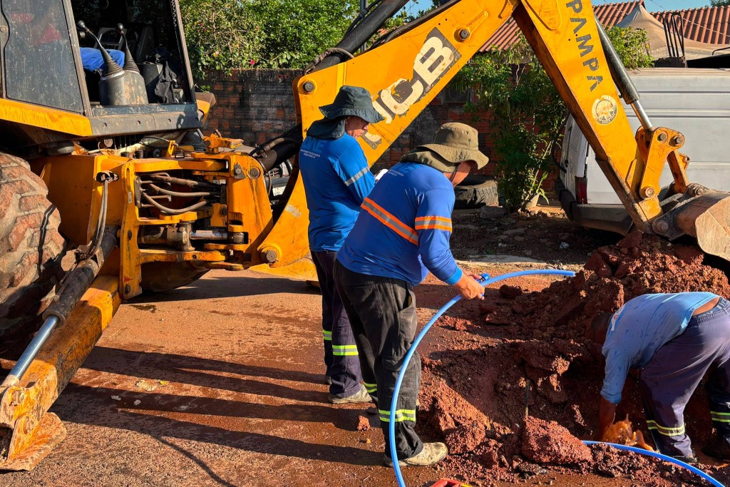 Mutirão do DAE elimina cerca de 25 vazamentos no Marajoara I e reforça o abastecimento de água