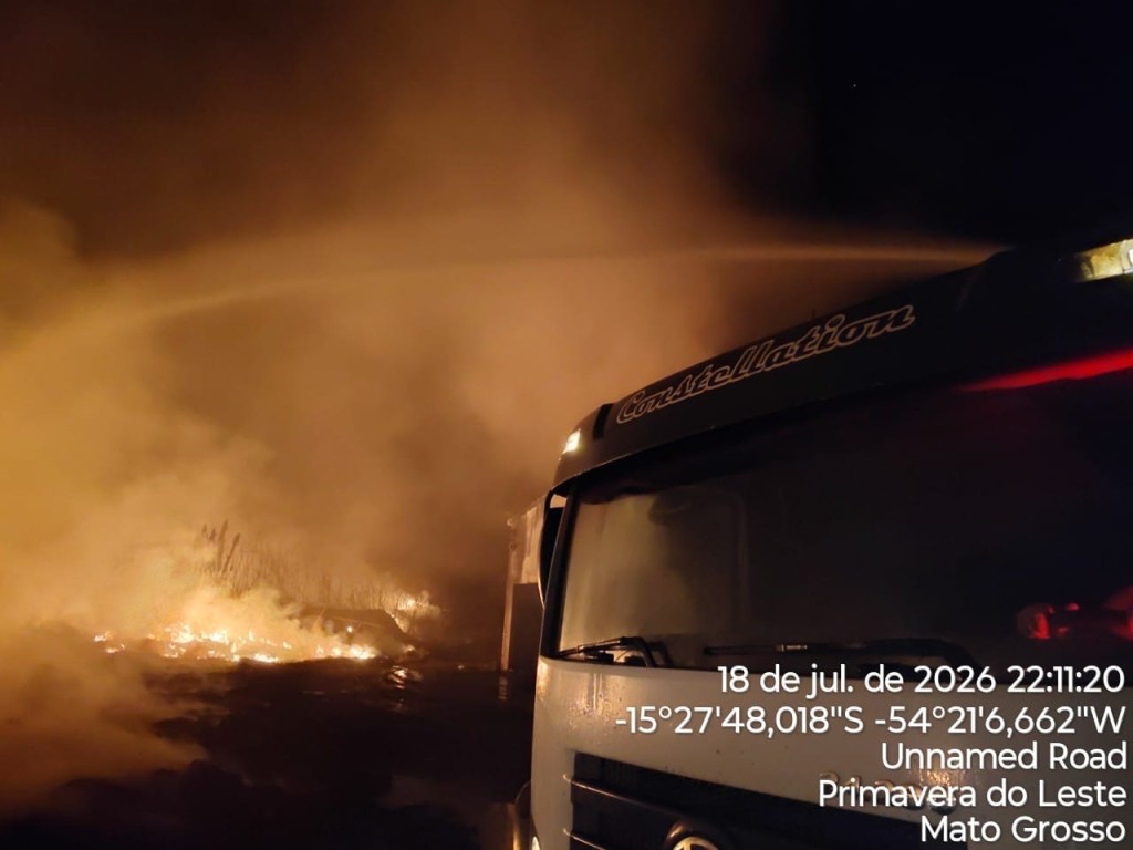 Prefeitura mobiliza força-tarefa e impede que incêndio se espalhe para outras áreas em Primavera do Leste