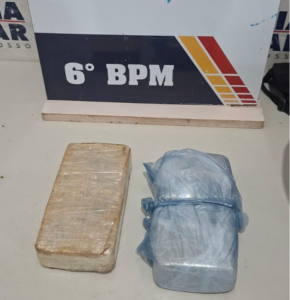 Polícia Militar prende homem com dois tabletes de pasta base de cocaína em Cáceres