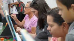 "Hoje eu conto os dias para voltar": oficinas culturais fortalecem vínculos, promovem bem-estar e transformam histórias em Lucas