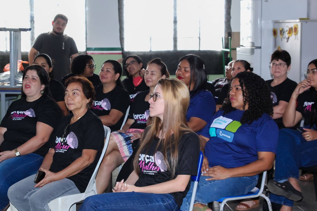 Servidoras da Assistência Social recebem capacitação para fortalecer atendimento a mulheres em situação de vulnerabilidade