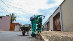 Bairros Canelas, Nova Fronteira e Marajoara recebem serviços de limpeza e de zeladoria