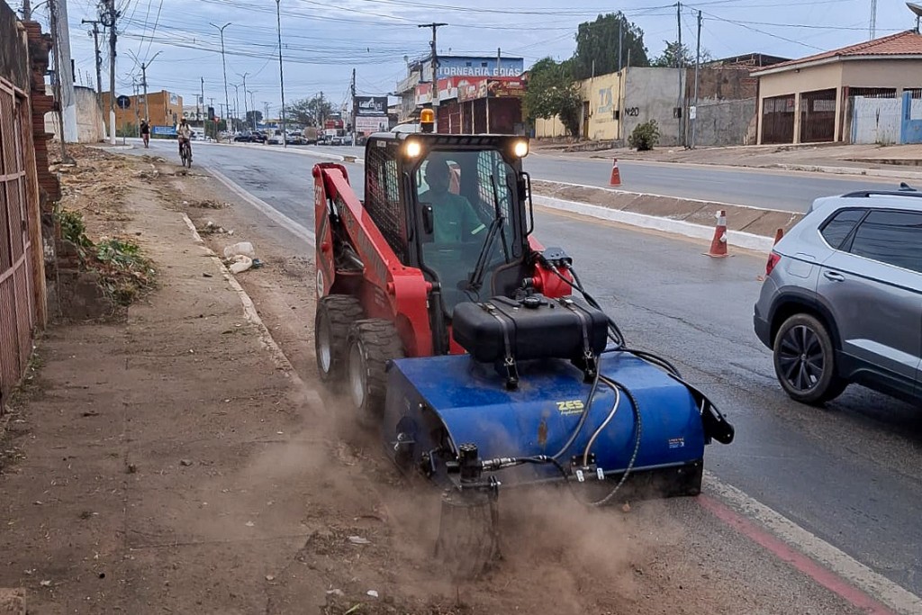 VG em Ação leva serviços de zeladoria, mobilidade e manutenção a bairros e avenidas de Várzea Grande