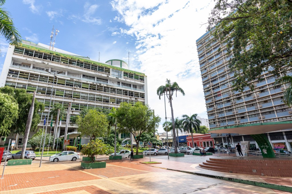 Justiça reconhece avanços da Prefeitura e mantém contas sem bloqueio de R$ 15 milhões
