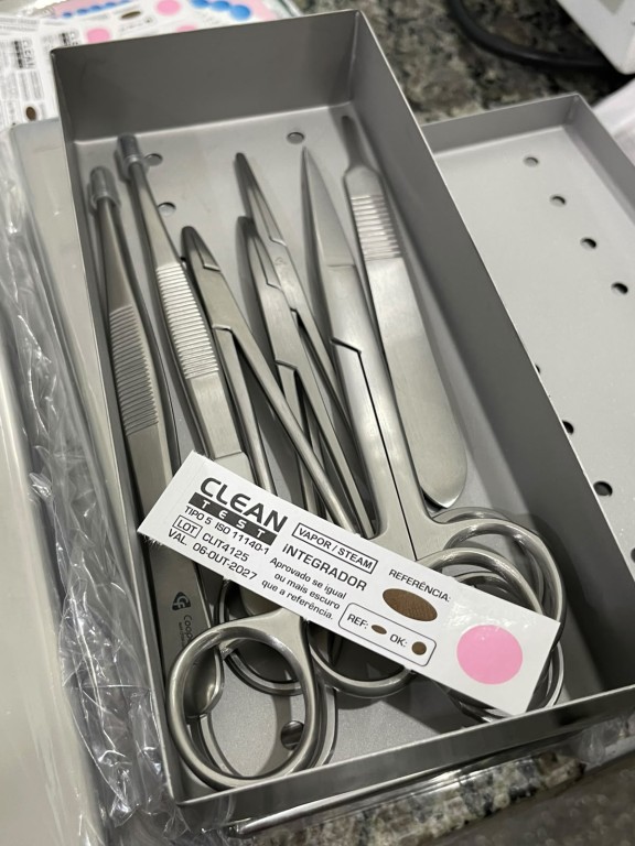 Cuiabá reforça atendimento nas UPAs com envio de 108 kits para pequenas cirurgias