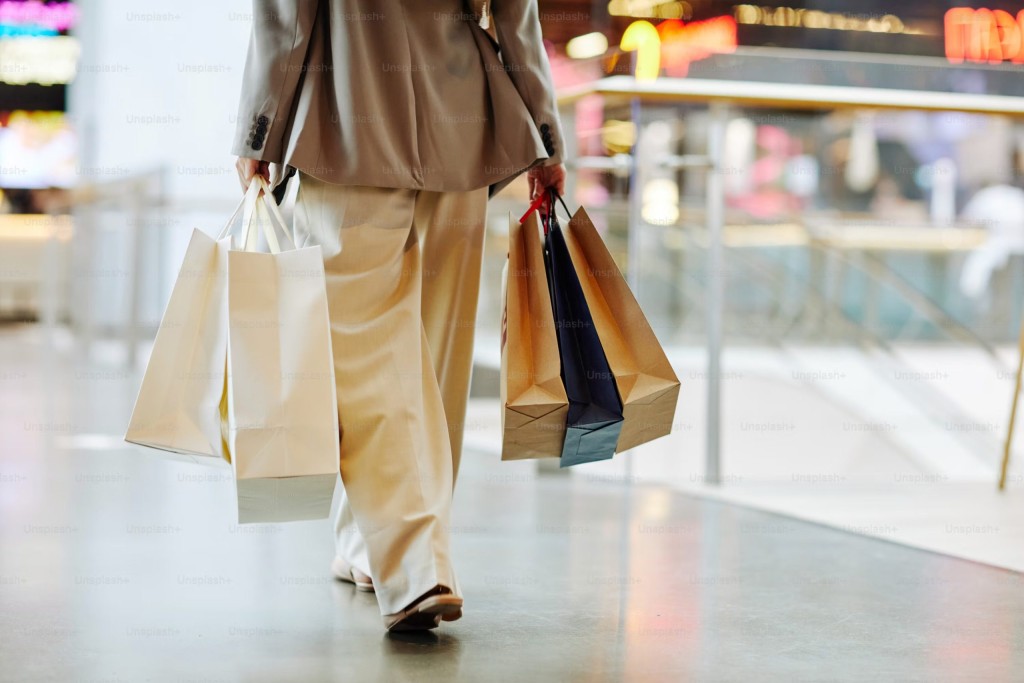 Dia dos Pais: Procon de Primavera do Leste alerta sobre golpes, falsas promoções e compras por impulso