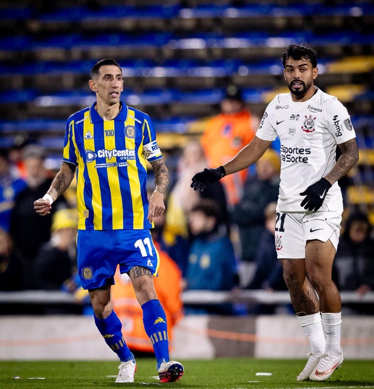 Corinthians segura empate com o Rosario Central mesmo com um jogador a menos na Libertadores