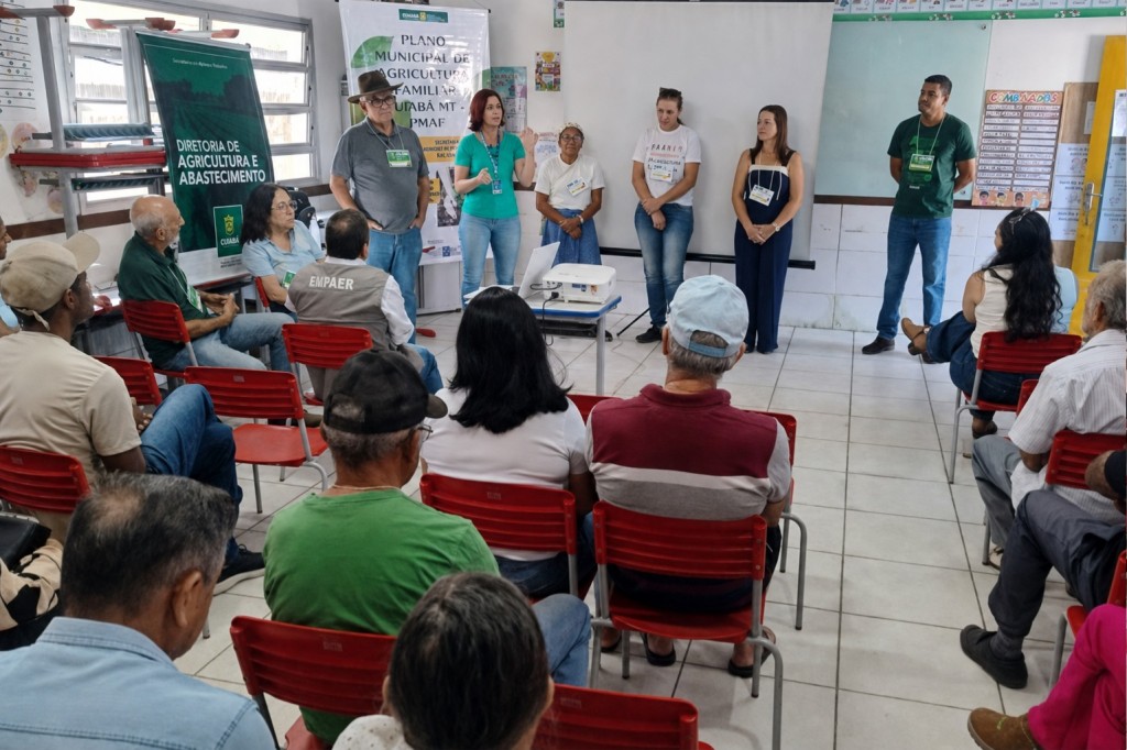 Oficina reúne mais de 70 participantes e avança na construção do plano municipal para o setor