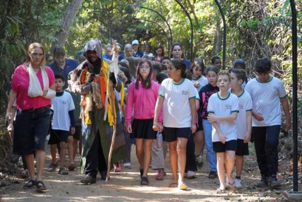 Parque dos Buritis vira palco de sentidos na primeira Feira do Conhecimento
