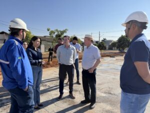 Prefeito vistoria obras do Residencial Pienza e destaca avanço do programa Nossa Casa em Sinop