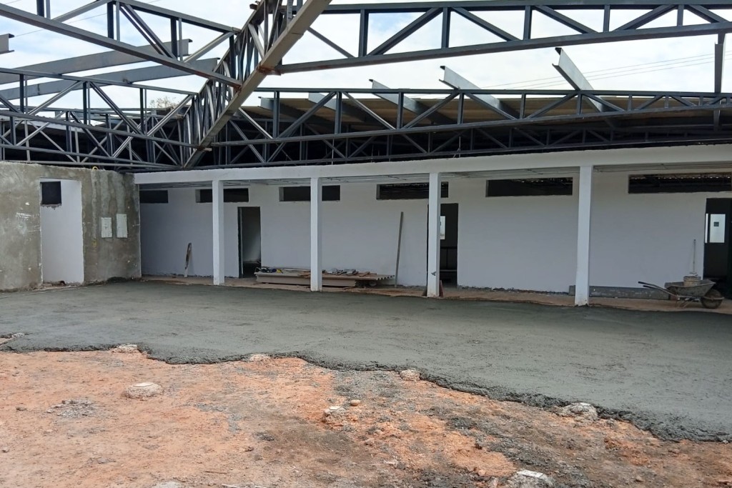 Obras de reforma e ampliação do CMEI Eleuza Maria avançam no Parque do Lago
