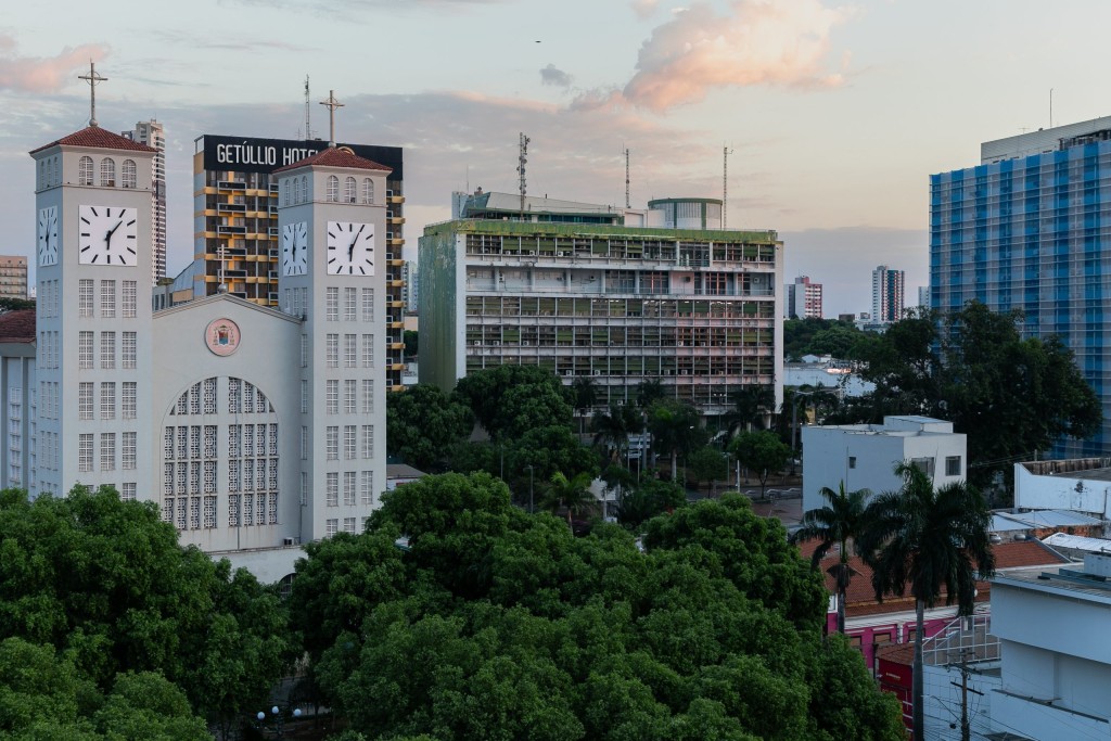 Contribuintes de Cuiabá ganham mais dois meses para mudar sistema de nota fiscal