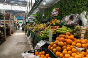 Música, cultura e sabores regionais: veja como foi o Dia do Feirante em Cuiabá