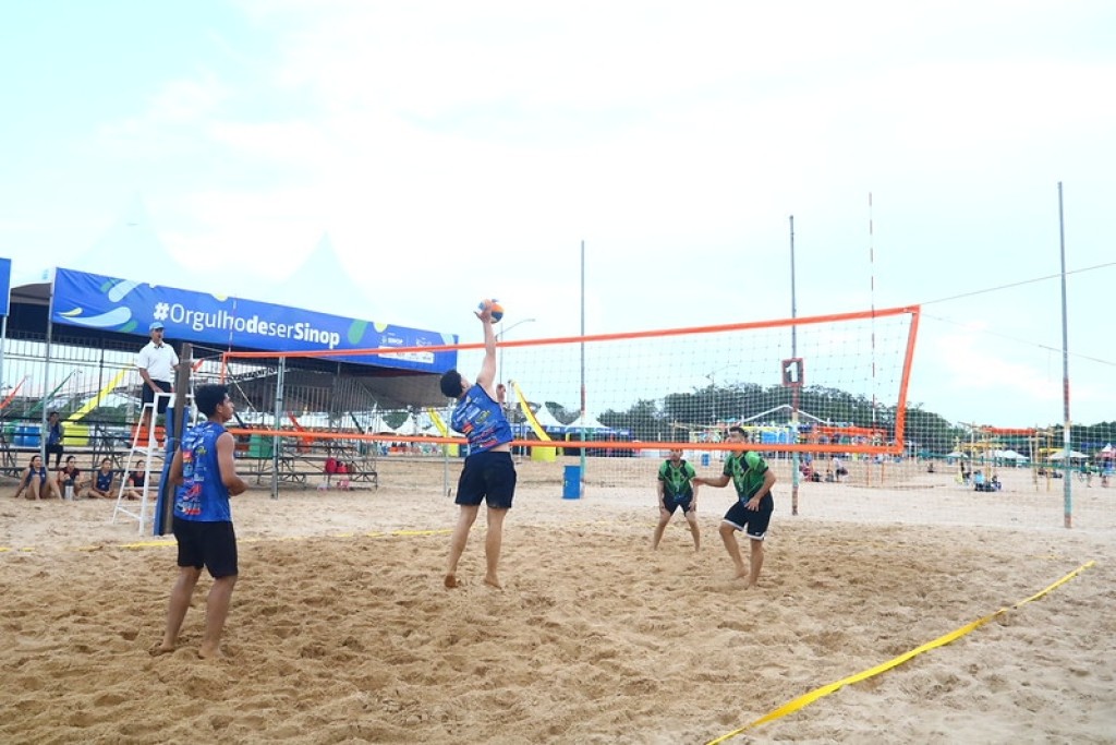 Festeja Sinop: Torneios de Vôlei de Praia e Futevôlei marcam segunda dia do Festival de Praia