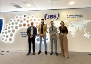 Prefeito Edelo Ferrari busca alternativas para reativar unidade da JBS em Brasnorte