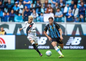 Vasco vira sobre o Grêmio e esquenta briga contra o rebaixamento no Brasileirão