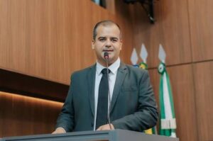 Vereador critica ação da Semob e defende fiscalização orientativa na região Sul da capital