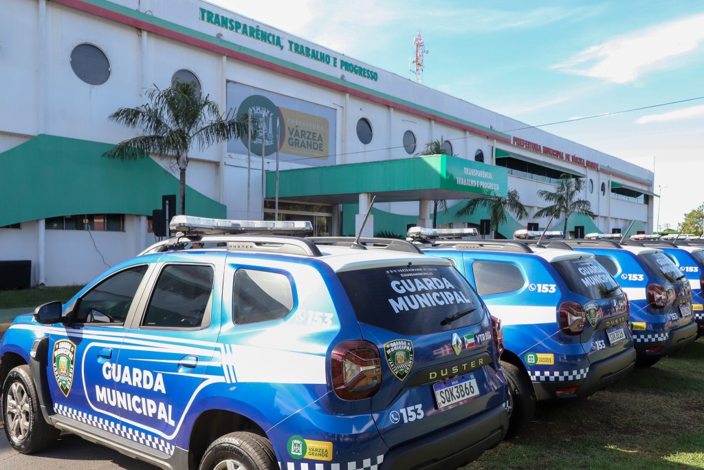 Adolescentes são conduzidas à Central de Flagrantes após ameaças contra mãe e avó em Várzea Grande