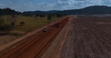 Programa Rotas da Produção avança na Linha 29 e melhora acesso à zona rural de Guarantã do Norte