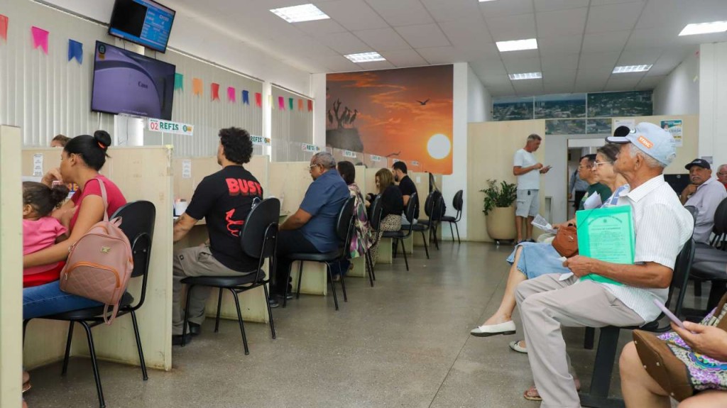 Contribuintes ainda podem negociar débitos com Várzea Grande com até 80% de desconto