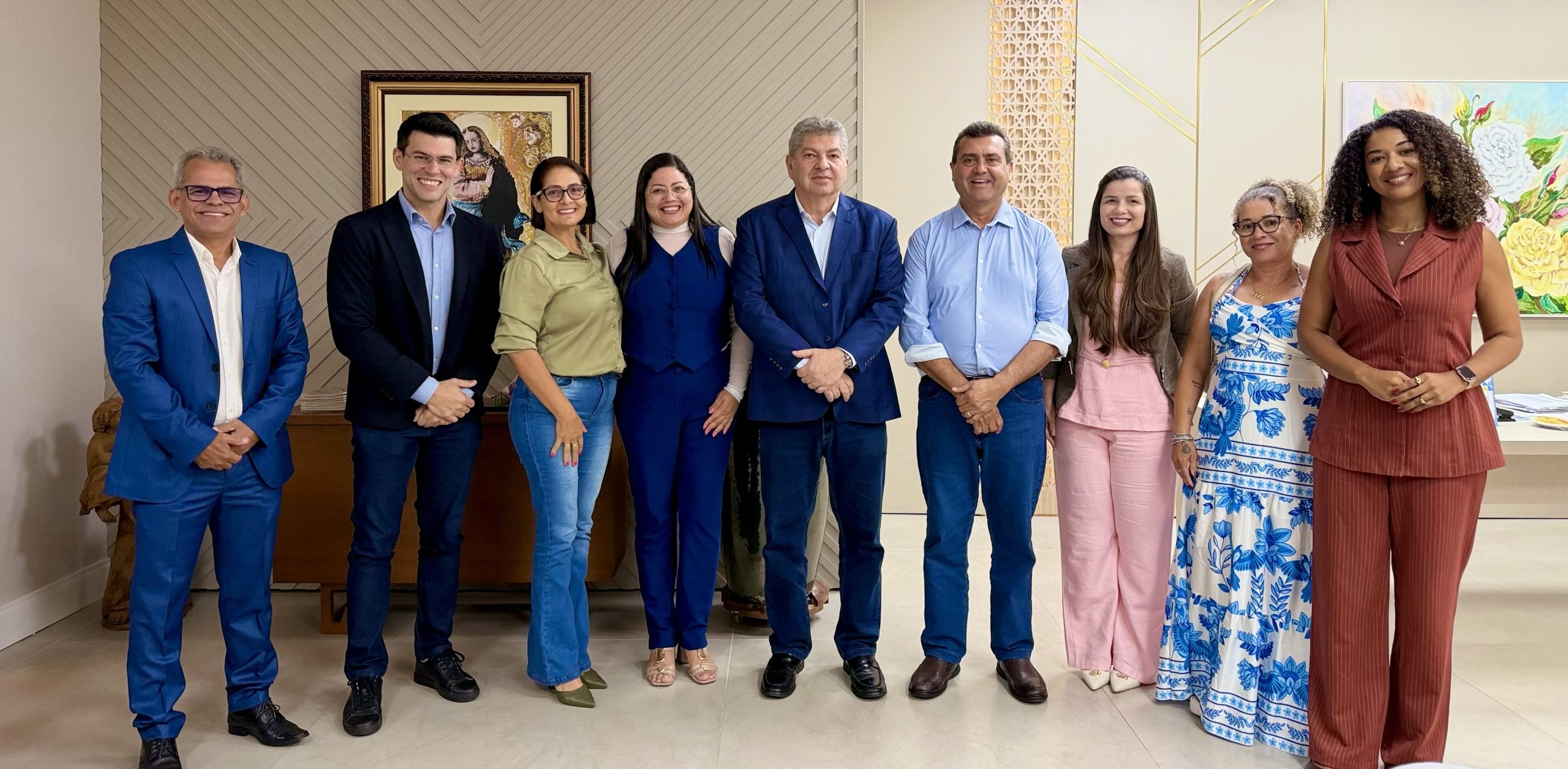 Após 10 anos de espera, prefeito Sérgio articula no TCE e consegue solução definitiva para efetivar 14 profissionais da saúde em Primavera do Leste