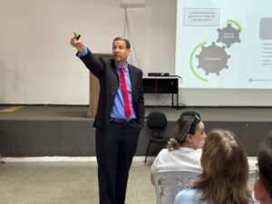 Evento em Cuiabá reúne servidores de todo o estado para melhorar gestão de contratos