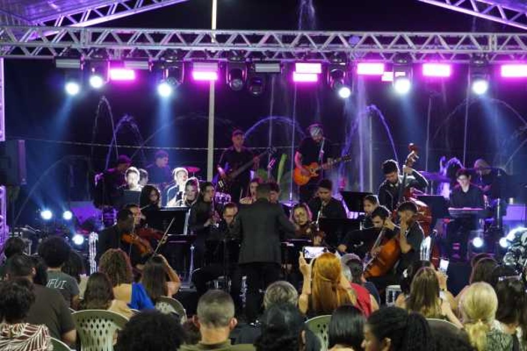 Rock in Concert une gerações em uma noite de música e cultura em Lucas do Rio Verde