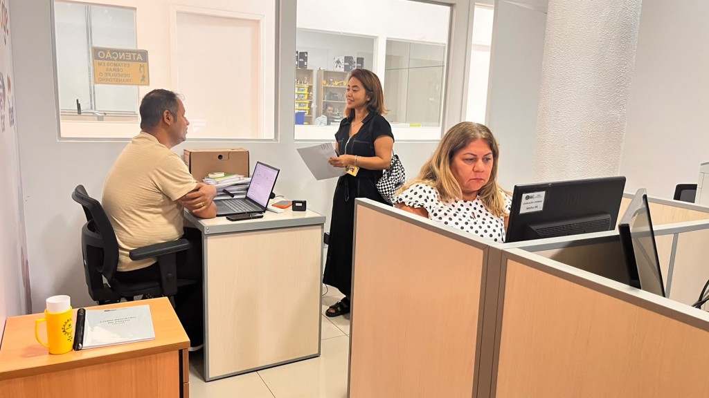 Legislação e Normas da SMECEL amplia atendimento à população em novo endereço