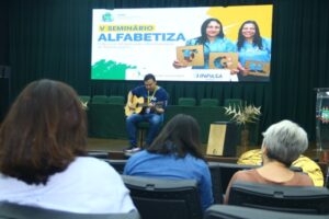 ENAED: V Seminário Alfabetiza reúne professores em oficinas educacionais em Sinop